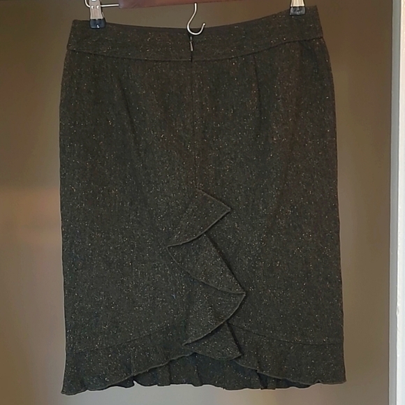 Club Monaco Dresses & Skirts - Club Monaco Olive Wool & Silk Tweed Ruffle Hem and Fishtail Pencil Skirt